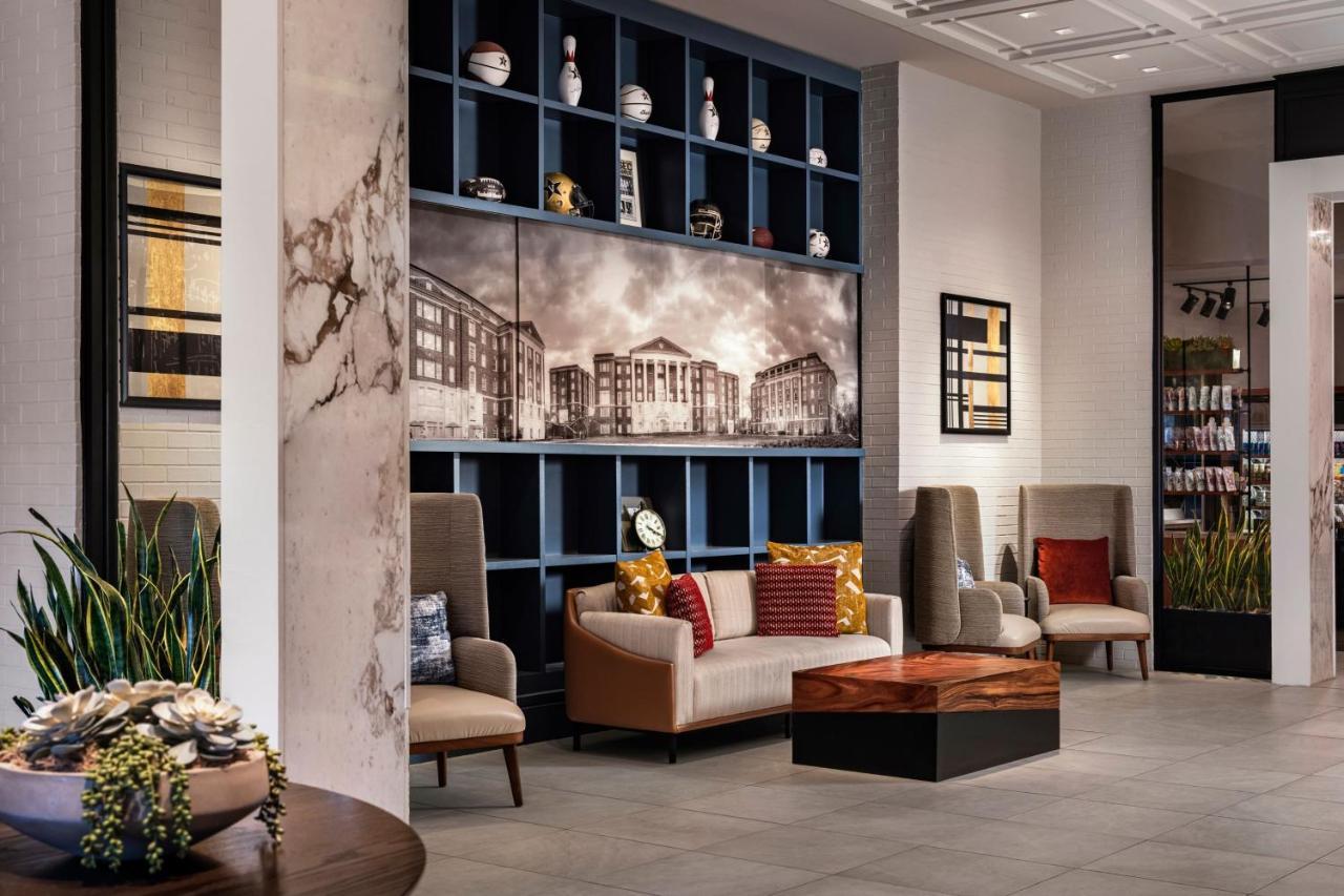 Nashville Marriott At Vanderbilt University Exterior photo